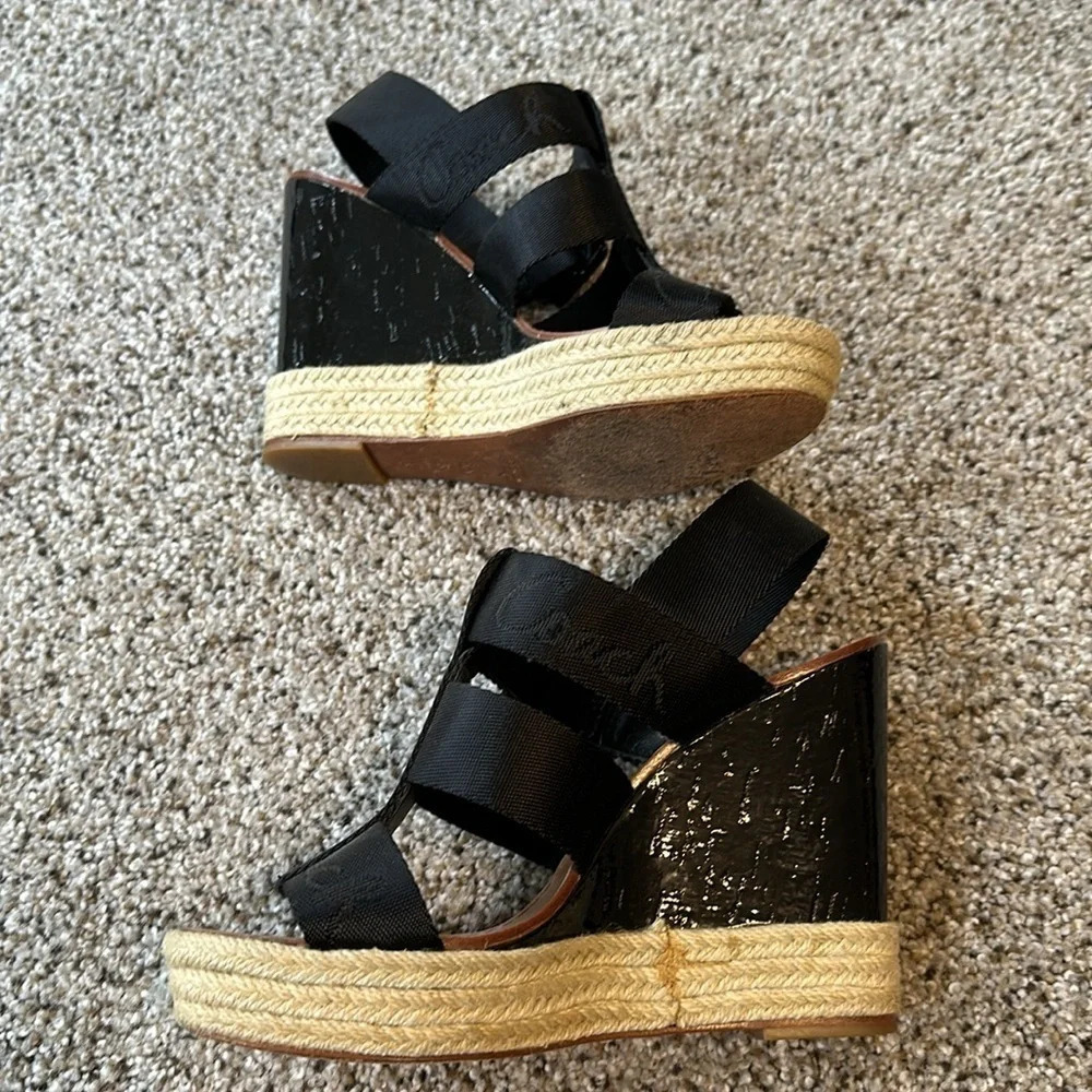 Gorgeous Coach Sandals, 6.5B, EEUC - Picture 6 of 6